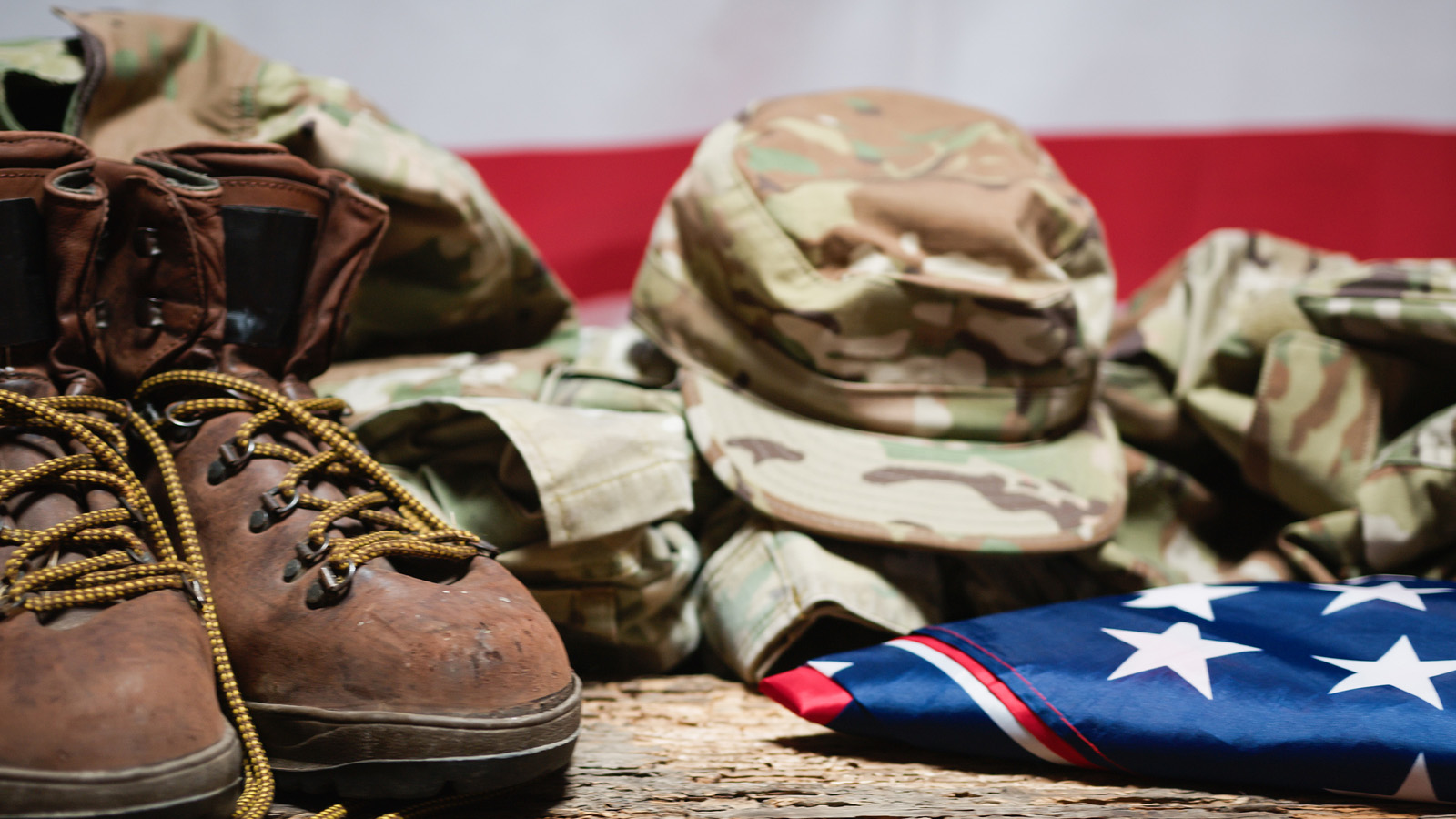 Unlock VA refinance benefits with Peoples Bank & Trust.